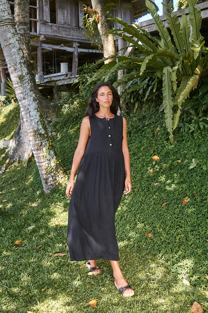 Nadi Dress ~ Black